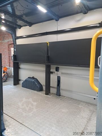 Furgoneta de caja alta FORD Transit Kasten 350 L3 H3 KlimaKamera TüvNeu Navi