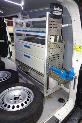 Kleinbus VOLKSWAGEN T6 4x4 L1H1 Standheizung Sortimo AHK Klima Navi