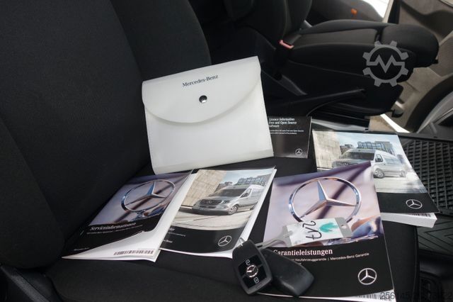 Xe tải thùng lạnh MERCEDES-BENZ Sprinter Tiefkühler -25 C°RWD 317 Tüv Neu Klima