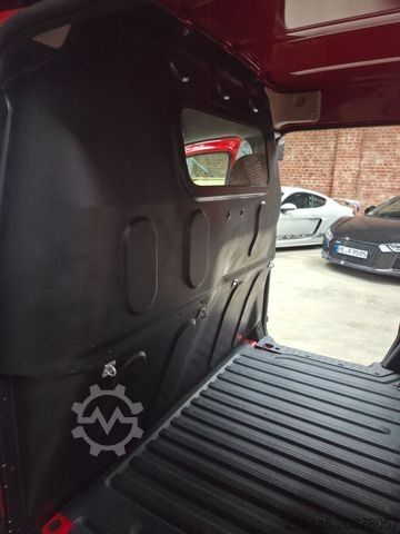 Furgoneta RENAULT Kangoo Rapid Extra 2xSchiebet. TüvServiceNeu AHK