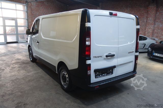 Minibús RENAULT Trafic Kasten L1H1 TüvNeu Scheckheft 1Hand Klima