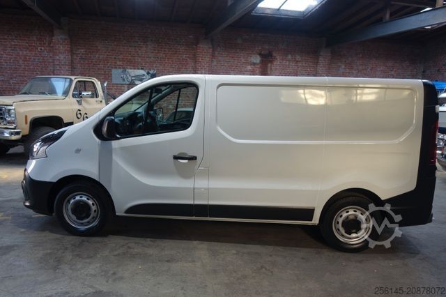 Minibus RENAULT Trafic Kasten L1H1 TüvNeu Scheckheft 1Hand Klima