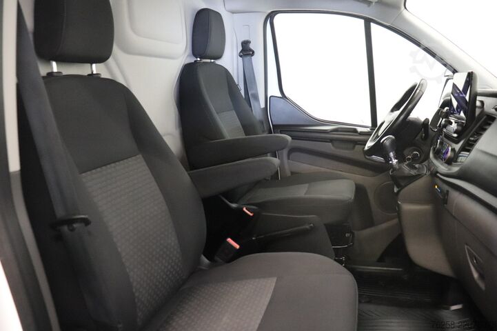 Ploščati dostavnik Ford Transit Custom 2.0 TDCI 130PK L2 EURO 6 - Airco...