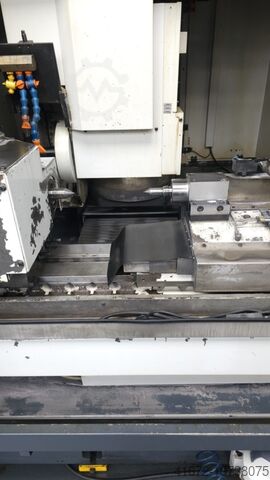 Rundschleifmaschine - Universal EMAG Weiss WUG 21 (W27) / 650 mm