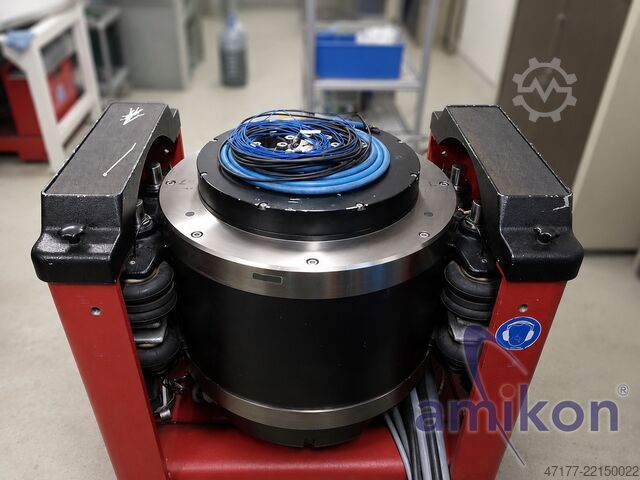 Ar bīdāmo galdu un pastiprinātāju RMS Vibrations Schwingprüfanlage SW 8100/1
