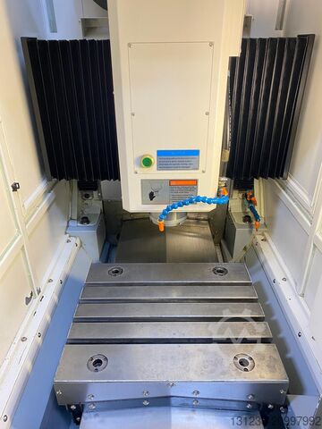 Fräsmaskin XYZ Machine Tools 2-OP VMC