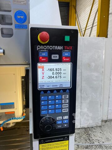 Fräsmaskin XYZ Machine Tools 2-OP VMC