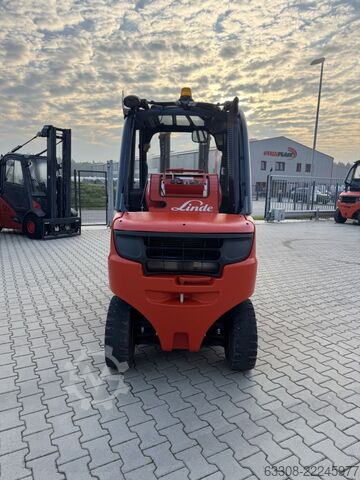 एलपीजी फोर्कलिफ्ट्स Linde H30T-02