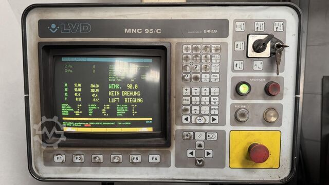 абкант преса LVD PPI20/61 MNC95
