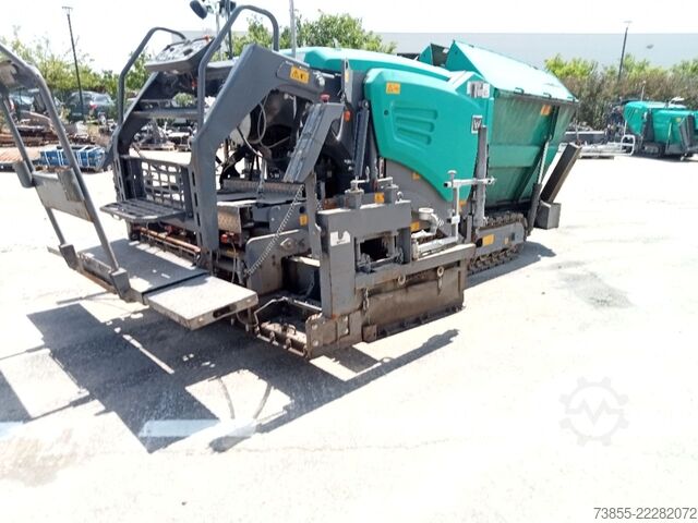 Mesin penghampar aspal Vögele Super 700i