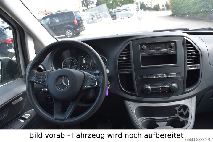 Kastenwagen Wohnmobil / Campervan MERCEDES-BENZ Vito Mixto Camper 114 CDI 4x4 kompakt 9 G-Tronic