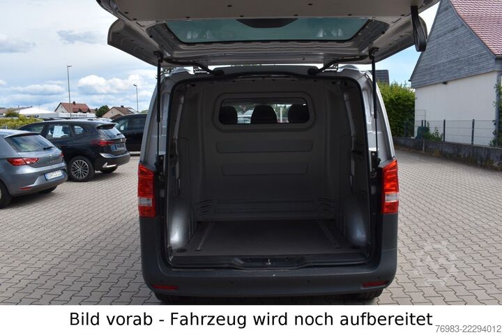 Kastenwagen Wohnmobil / Campervan MERCEDES-BENZ Vito Mixto Camper 114 CDI 4x4 kompakt 9 G-Tronic