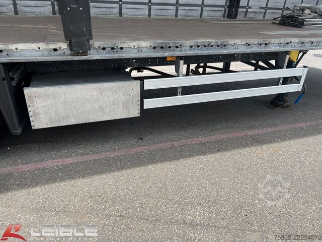Brandalı açık yarı römork SCHMITZ CARGOBULL SCB*UNFALL*Mega Tautliner*Hubdach*