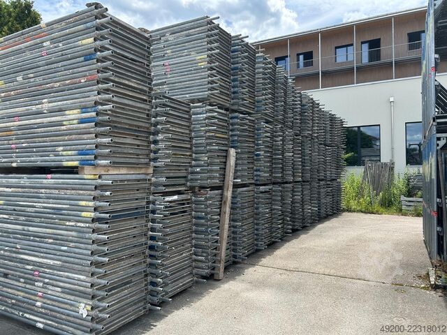 Gerüst 45.000 qm LAYHER Gerüst