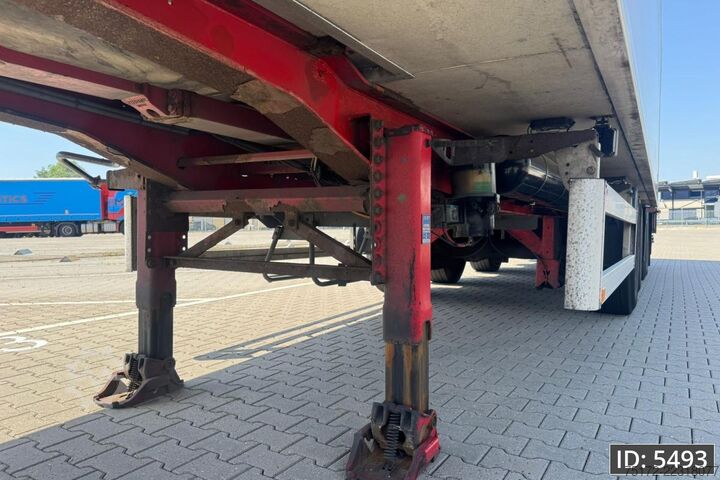 Чемодан Pacton Z3-002 / Steering axle