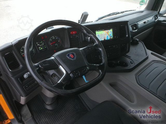 三向自卸卡车 Scania P 450 B4x4HZ ALLRAD HIAB X-HIDUO 108 E-3U