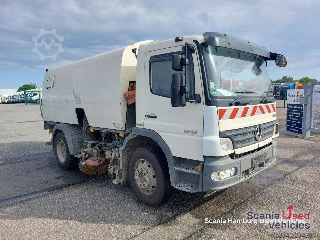 Veegmachine Mercedes-Benz 1518 LKO Atego Kehrmaschine  Bucher-Schörling