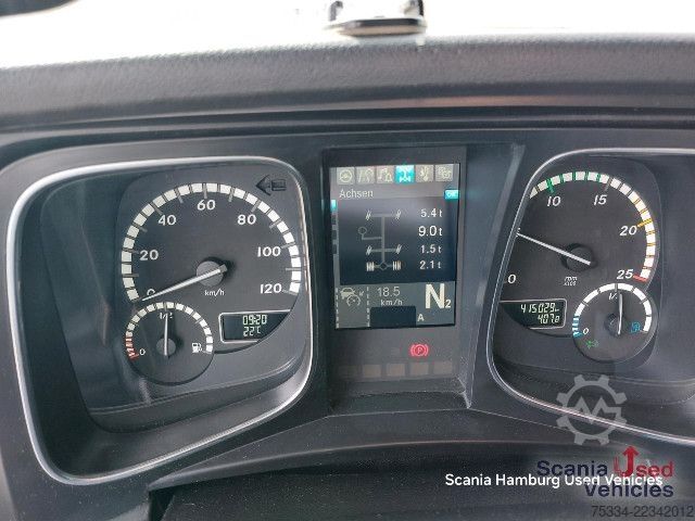 Standaard trekker Mercedes-Benz Actros 2553LS 6x2/4 verstellbare Montageplatte