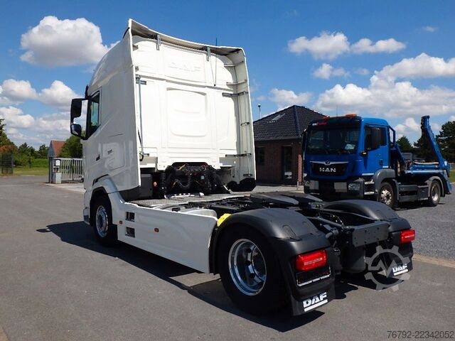 標準トラクターユニット DAF XG 530 FT Skylight/Ret/ADR/PTO/Vollluftgef/Alcoa