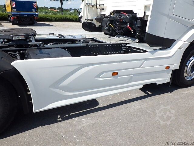 標準トラクターユニット DAF XG 530 FT Skylight/Ret/ADR/PTO/Vollluftgef/Alcoa
