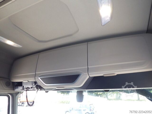 標準トラクターユニット DAF XG 530 FT Skylight/Ret/ADR/PTO/Vollluftgef/Alcoa