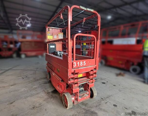 Elevador de tesoura JLG 1930 ES