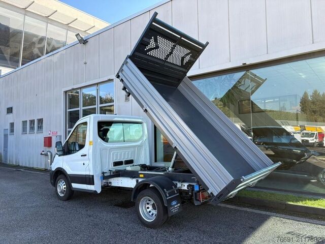 Furgón volquete Ford Transit 350 Ribaltabile con Gancio Traino