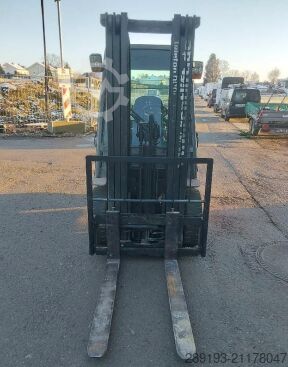 šakinis krautuvas Manitou MI 25 D 2,5 t Diesel