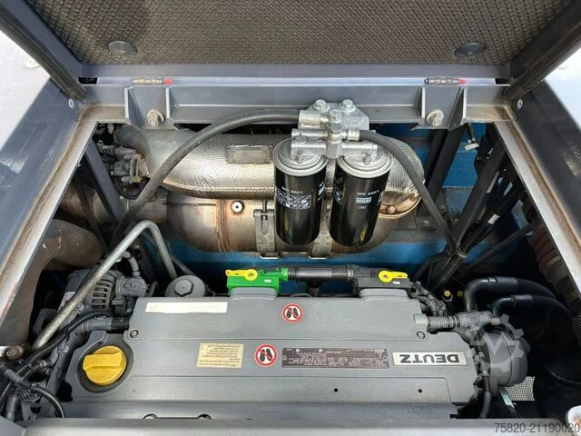 Stroj pro manipulaci s materiálem Fuchs MHL 350  MATERIAL HANDLER/UMSCHLAGBAGGER/OVERSL...