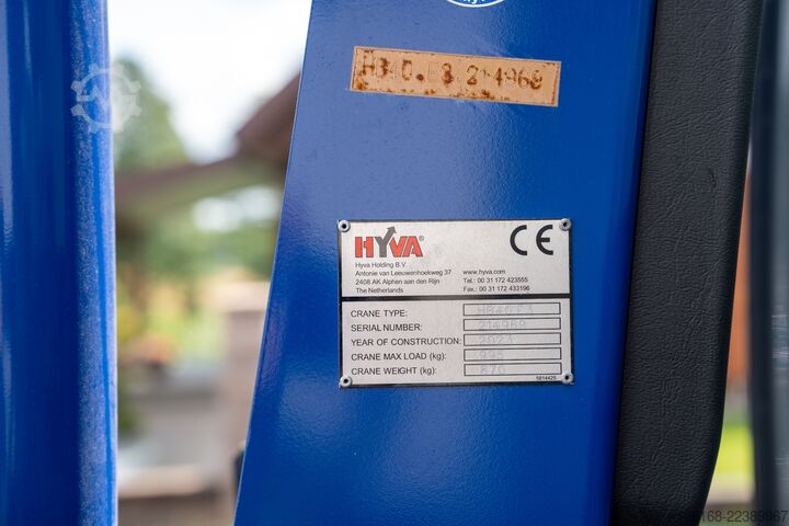 Kravas automašīna ar furgonu un celtni Iveco Daily 70C18 Kran Hyva Pritsche 5 m