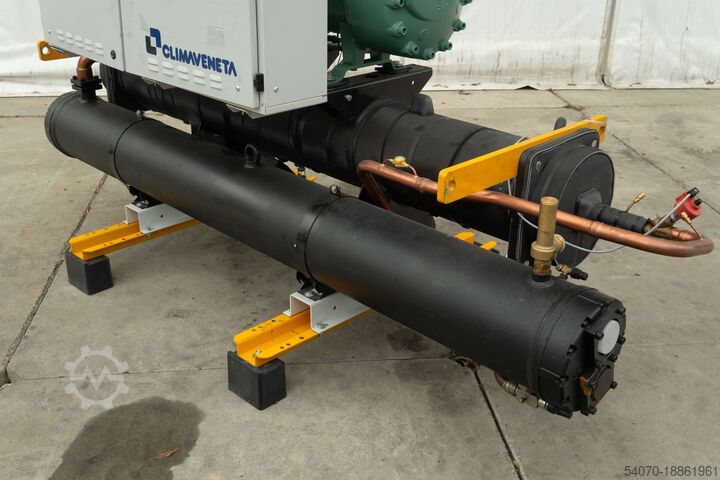 Охолоджувач. New Watercooled chiller Climaveneta FX W 0951 221.1 kW