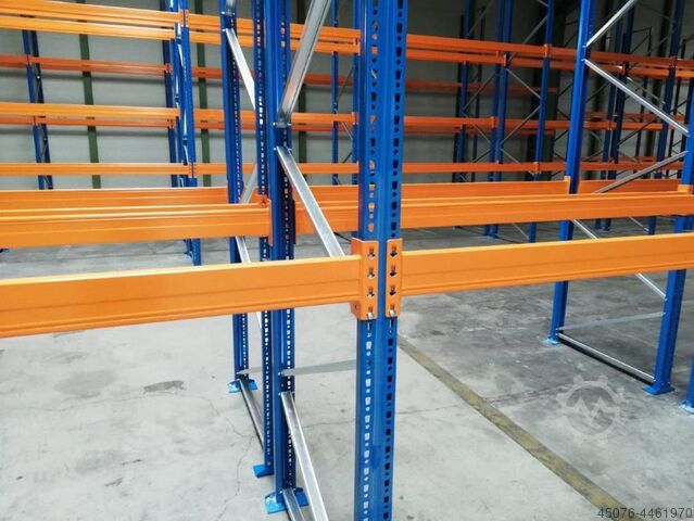 40 metri lineari di scaffalature per pallet Nedcon 40 lfm Palettenregal Nedcon H 5,5 m T 110 cm Auflast /Fach 3050 kg