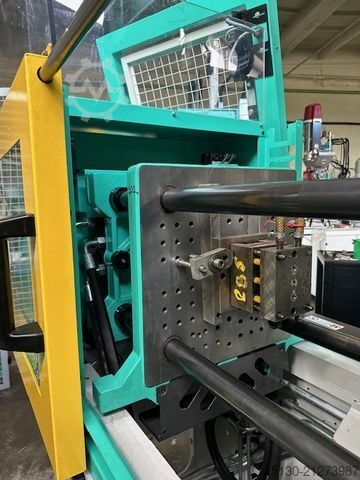 Injection molding machine Arburg 270C 400-70 e²