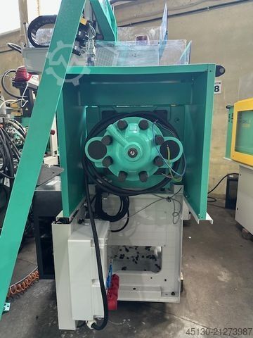 Injection molding machine Arburg 270C 400-70 e²