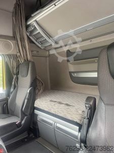 Вантажівка з відкритою платформою DAF XF 460 FAR LOWDECK