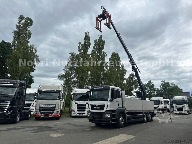 Auto-dizalica montirana na kamionu MAN TGS 26.440 Baustoff Hiab XS177 K Lenk Navi