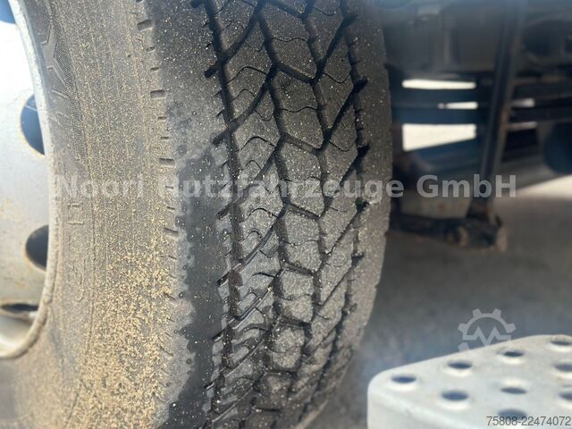 Auto-dizalica montirana na kamionu MAN TGS 26.440 Baustoff Hiab XS177 K Lenk Navi