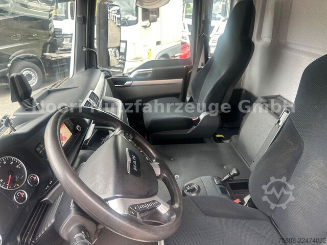 Auto-dizalica montirana na kamionu MAN TGS 26.440 Baustoff Hiab XS177 K Lenk Navi