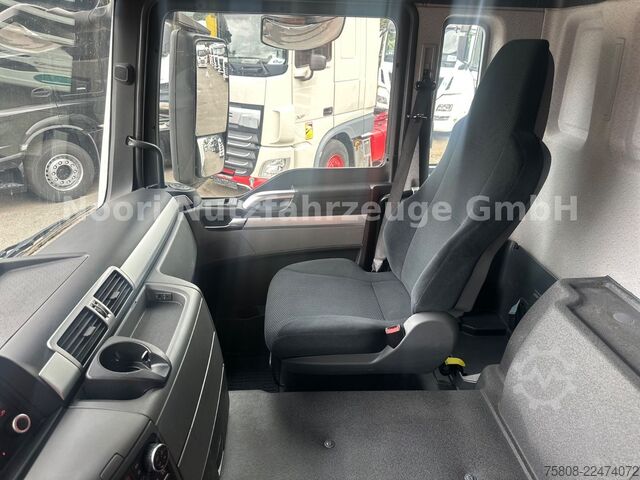 Auto-dizalica montirana na kamionu MAN TGS 26.440 Baustoff Hiab XS177 K Lenk Navi