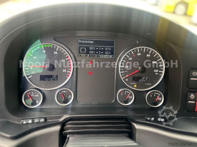 Auto-dizalica montirana na kamionu MAN TGS 26.440 Baustoff Hiab XS177 K Lenk Navi