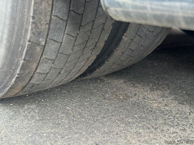 Auto-dizalica montirana na kamionu MAN TGS 26.440 Baustoff Palfinger PK 18001L Lenk