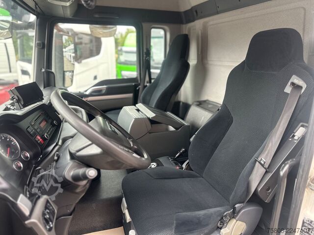 Auto-dizalica montirana na kamionu MAN TGS 26.440 Baustoff Palfinger PK 18001L Lenk