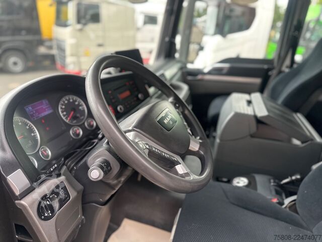 Auto-dizalica montirana na kamionu MAN TGS 26.440 Baustoff Palfinger PK 18001L Lenk