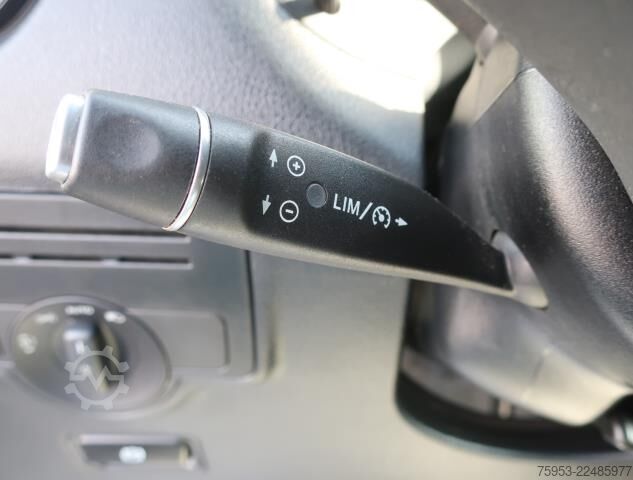 Панелен ван Mercedes-Benz Vito 116 CDI Kasten lang LED Klima Navi Automatik