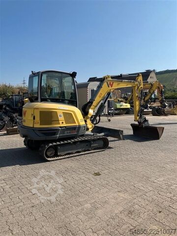 Mini excavator Wacker Neuson ET42