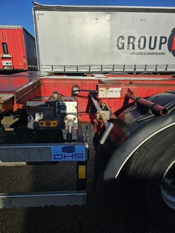 Transport von Containern D-TEC FT-43-03V / Multi chassis all connections / ror...