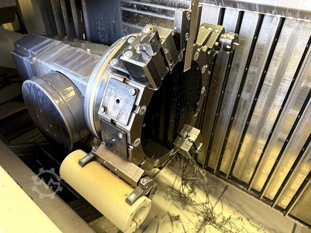 CNC beygja og fræsa miðstöð SPINNER TTS 65 DUPLEX
