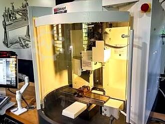 CNC high-precision milling machine EMCO CONCEPTMILL 55
