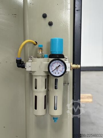 Geçişli taşlama makinesi LEADTECH 400 mm LEADTECH 
