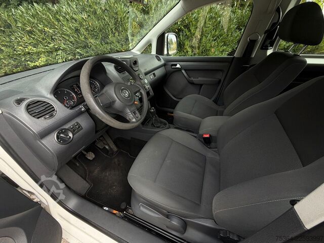 Minibus VW Caddy Maxi 1.6 Tdi 5 Sitze Rollstuhlrampe Klima